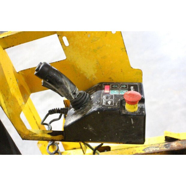 2012 Genie GS-1532-46506376