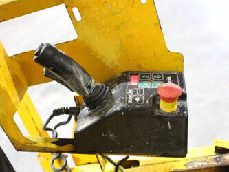 2012-genie-gs-1532-1441592-46506376