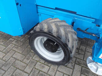 2013-genie-gs-2669rt-1441593-46506391