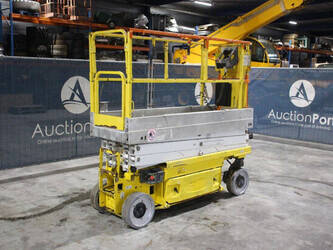 2010-jlg-2030es-1441594-46506403