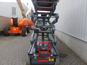 2015-skyjack-sj4632-1441596-46506440