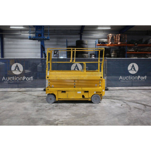 2012 هولوت COMPACT 10-46506447