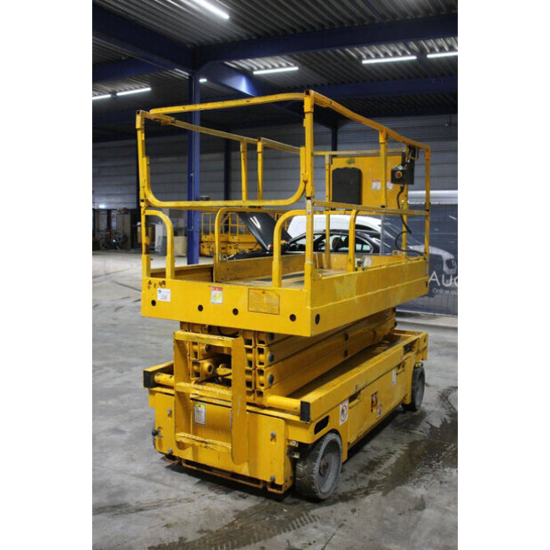 2012 هولوت COMPACT 10-46506450