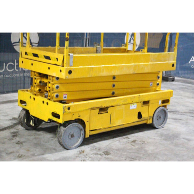 2012 هولوت COMPACT 10-46506454