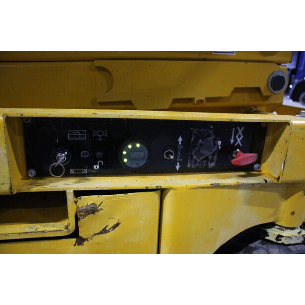 2012 هولوت COMPACT 10-46506462