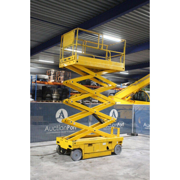 2012 هولوت COMPACT 10-46506464