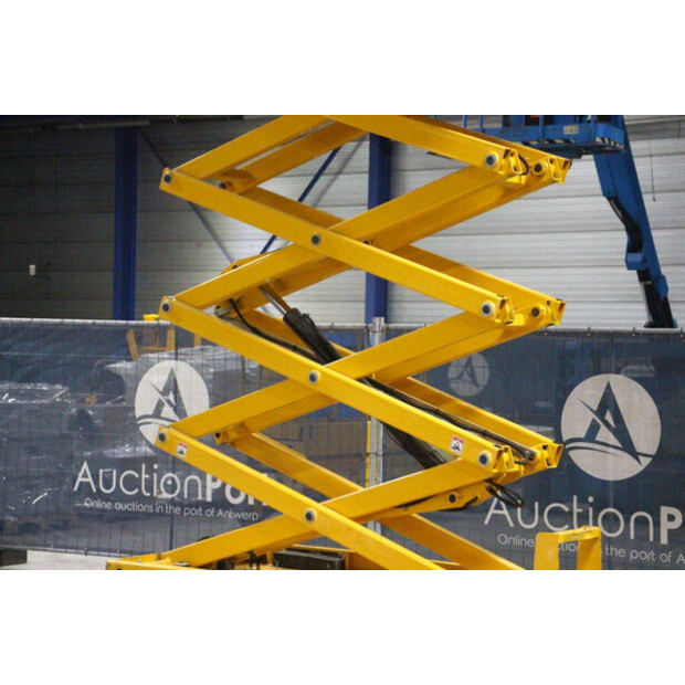 2012 هولوت COMPACT 10-46506469