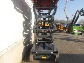 2017-skyjack-sj4632-1441598-46506476