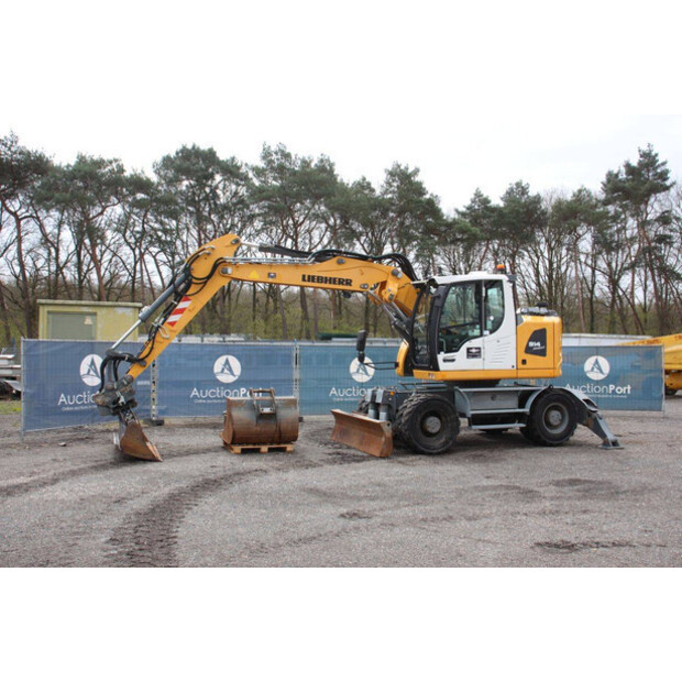 2017 ليبهير A914-46506782