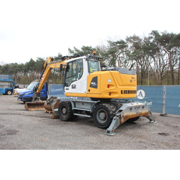 2017 ليبهير A914-46506784