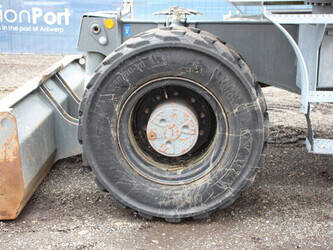 2017-liebherr-a914-46506800