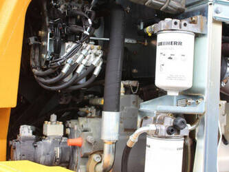 2017-liebherr-a914-46506810