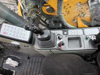 2017-liebherr-a914-46506819