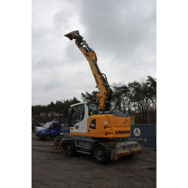 2017 ليبهير A914-46506830