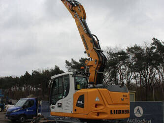 2017-liebherr-a914-46506830
