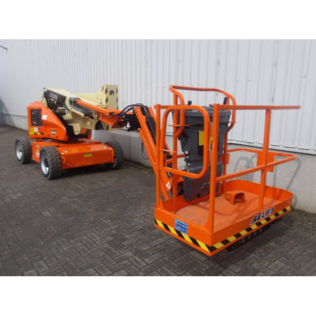 2014 JLG E400AJPN-46506837