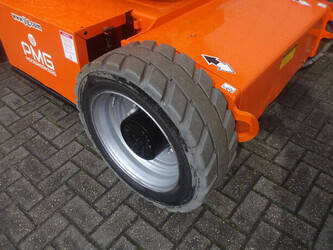 2014-jlg-e400ajpn-1441616-46506841