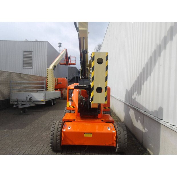 2014 JLG E400AJPN-46506845