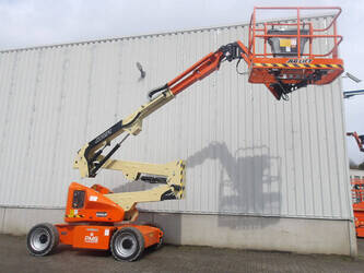 2014-jlg-e400ajpn-1441616-46506848