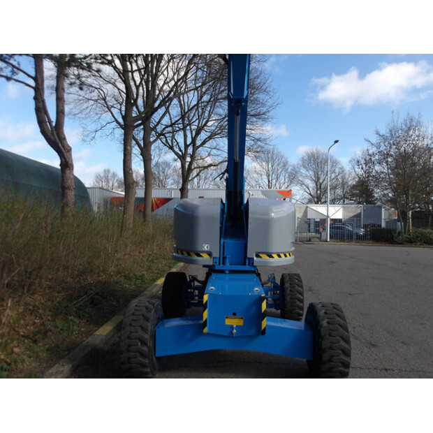 2015 جيني S-45-46506858