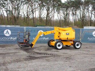 صورة ل رافعات سلة مفصلية جيه ال جي 340AJ