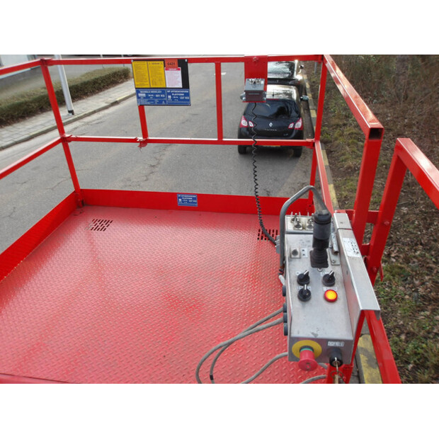 2015 SkyJack SJ9250-46507077