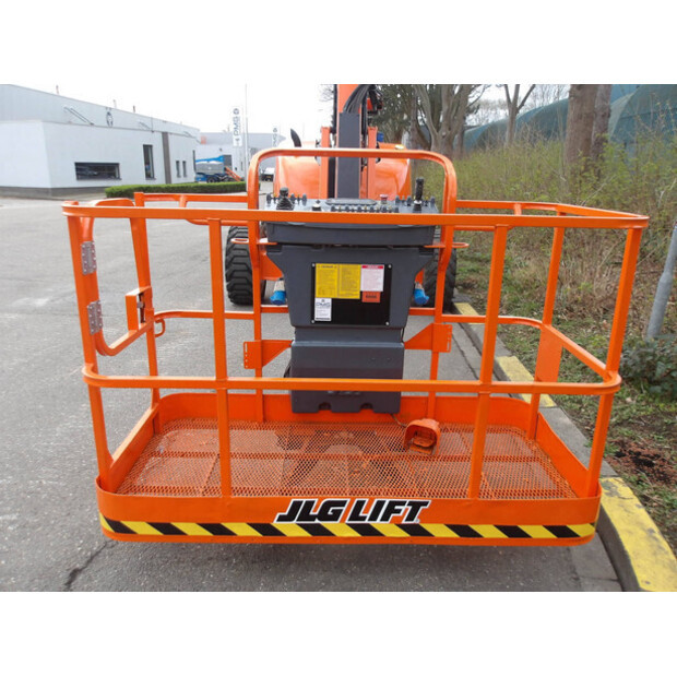 2014 JLG 600AJ-46507088