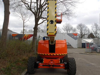 2014-jlg-600aj-1441630-46507094