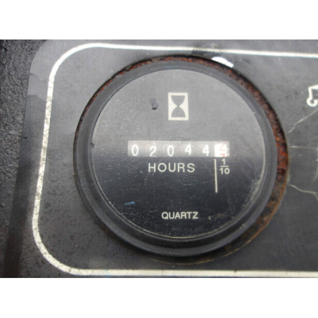 2015 جيني S-65 TRAX-46507144