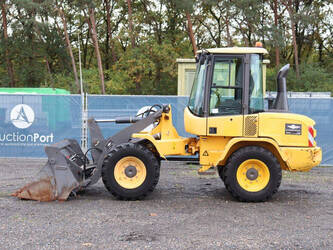 2016-volvo-l30g-1441639-46507278