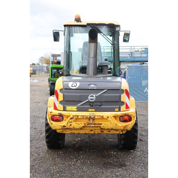 2016 Volvo L30G-46507281