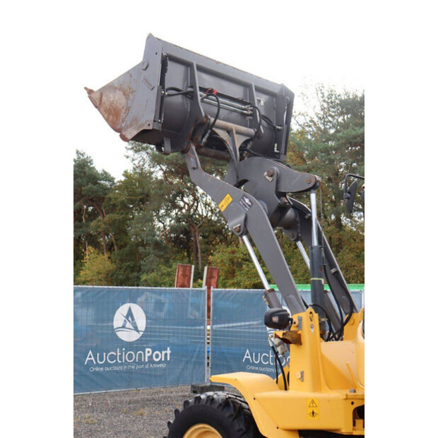 2016 Volvo L30G-46507317