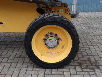 2007-genie-s-65-1441645-46507513