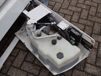 2013-genie-gs-1932-1441647-46507578