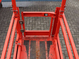 2013-genie-gs-1932-1441647-46507583