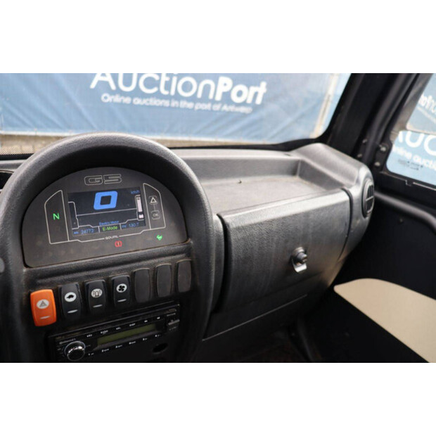 2017 جوبيل G5-46507624