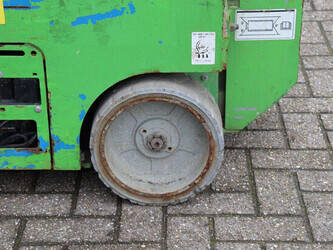 2011-genie-gs-1932-1441649-46507645