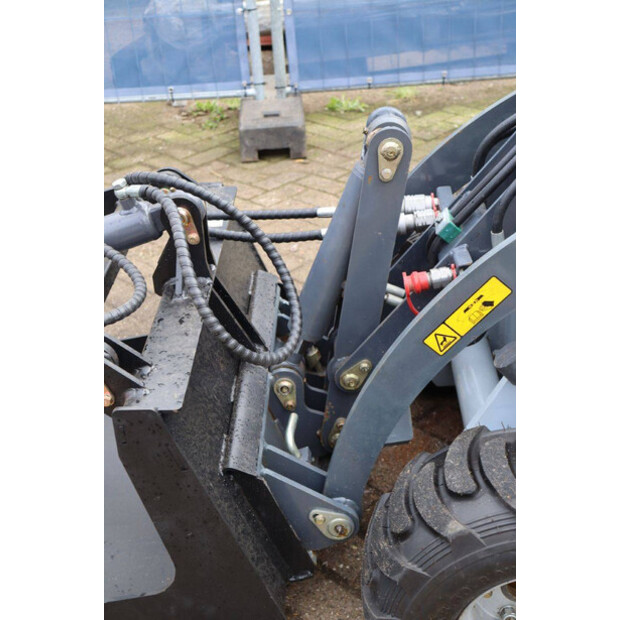 2025 Ctm HT320-46507826