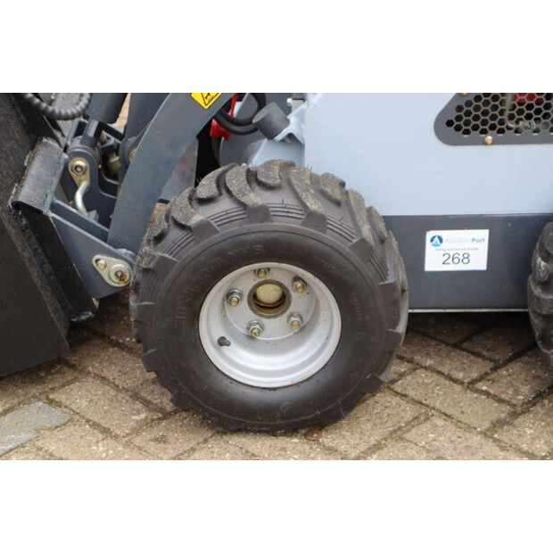 2025 Ctm HT320-46507828