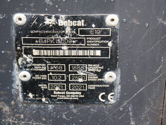 2021-bobcat-e19-1441655-46507873