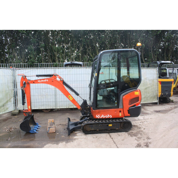 2015 كوبوتا KX015-4-46507888