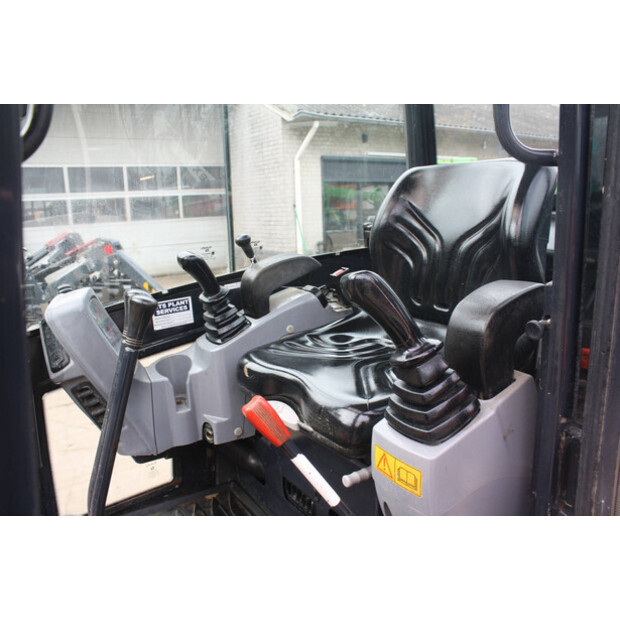 2015 كوبوتا KX015-4-46507893