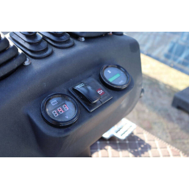 2025 CMH DW-08-46507997