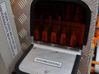 2008-thomas-150nw-46508619