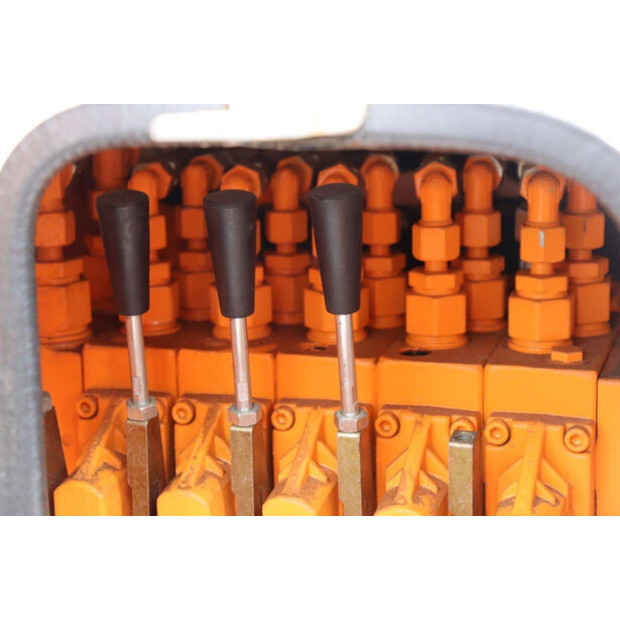 2008 THOMAS 150NW-46508620