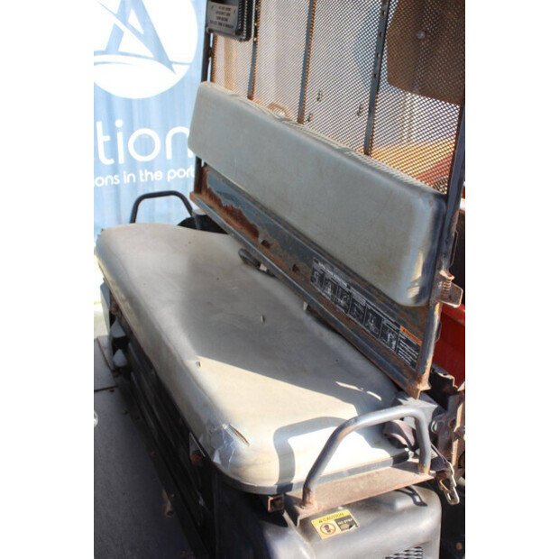 2013 KUBOTA RTV1140CPX-UK-46508800