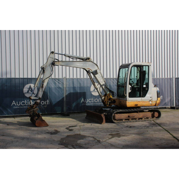 2000 TAKEUCHI TB145-46508815