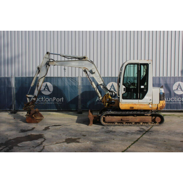 2000 TAKEUCHI TB145-46508816