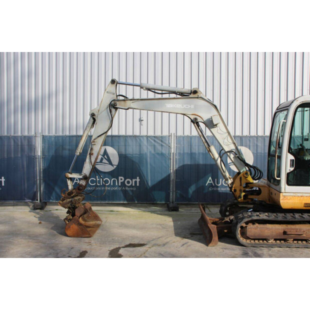 2000 TAKEUCHI TB145-46508823