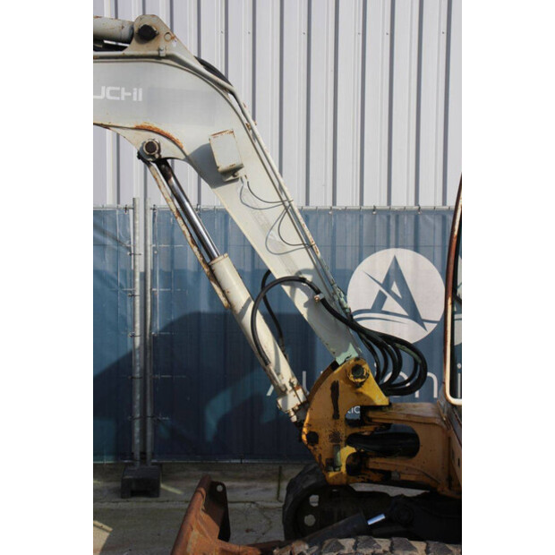 2000 TAKEUCHI TB145-46508826